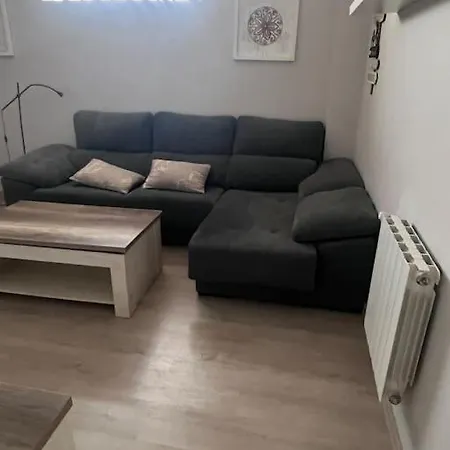 Piso En Centro De 아파트 *